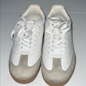 H&M White and Beige Casual Sneakers